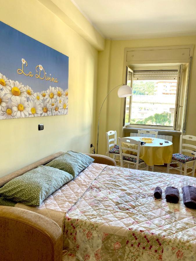 Appartamento La Divina Cosenza Esterno foto