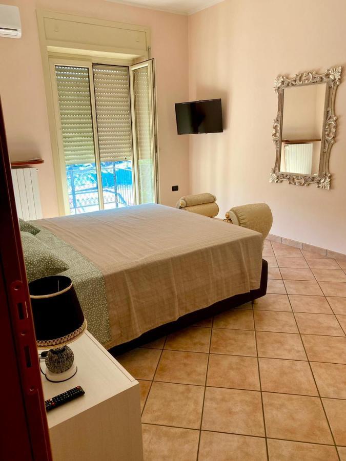 Appartamento La Divina Cosenza Esterno foto